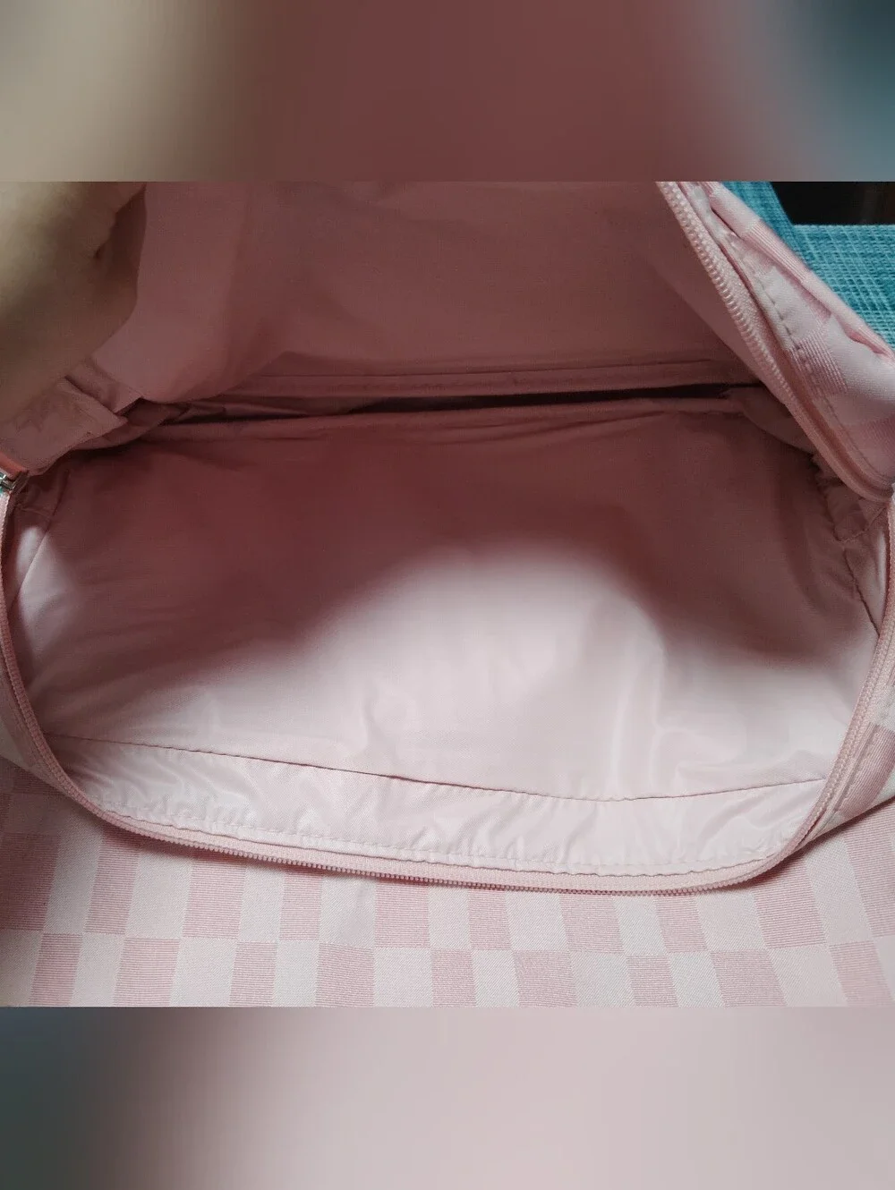 PINK CHECKERED HANGING COSMETIC BAG - Travel Organizer